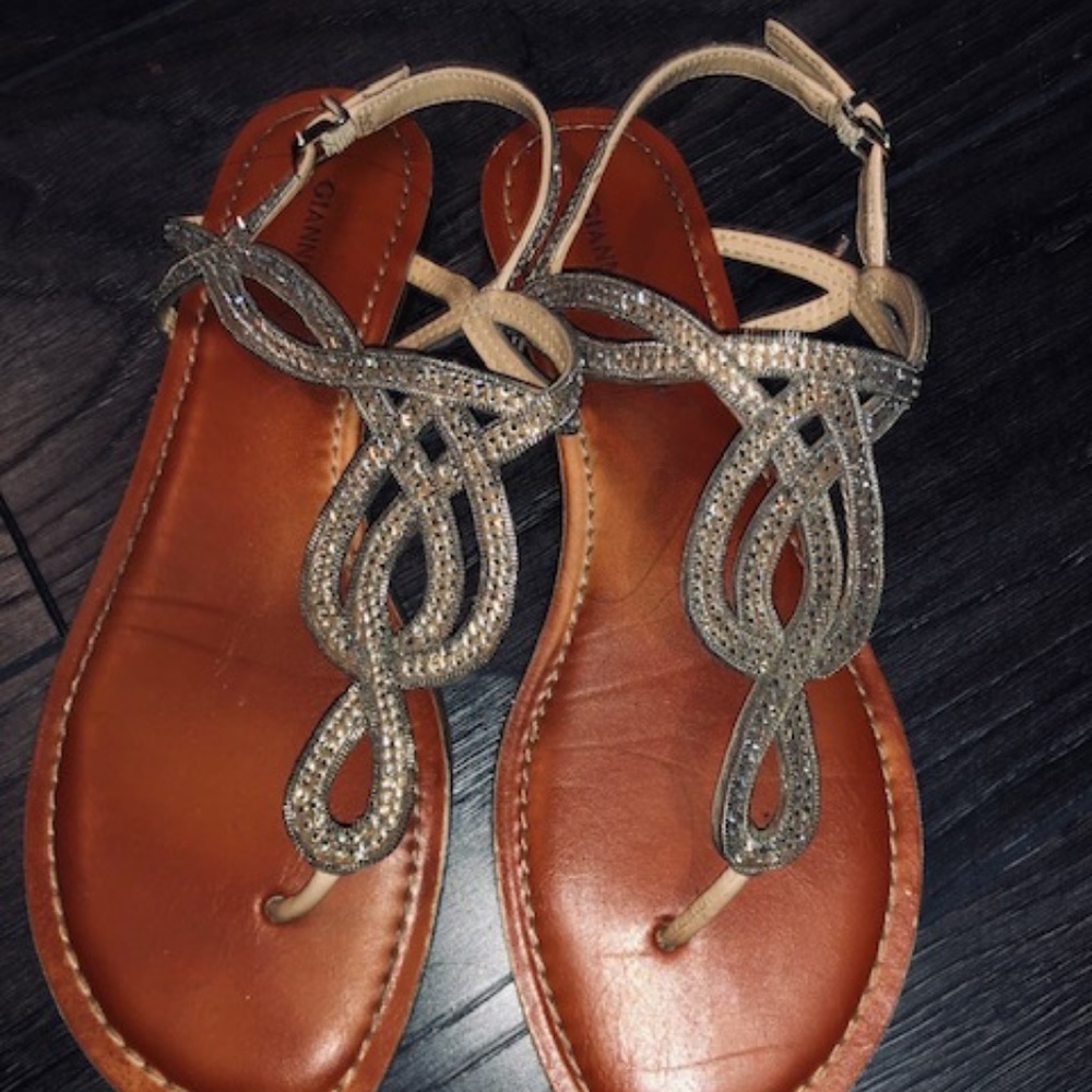 ✨Gianni Binni Champagne Sandals✨🔥